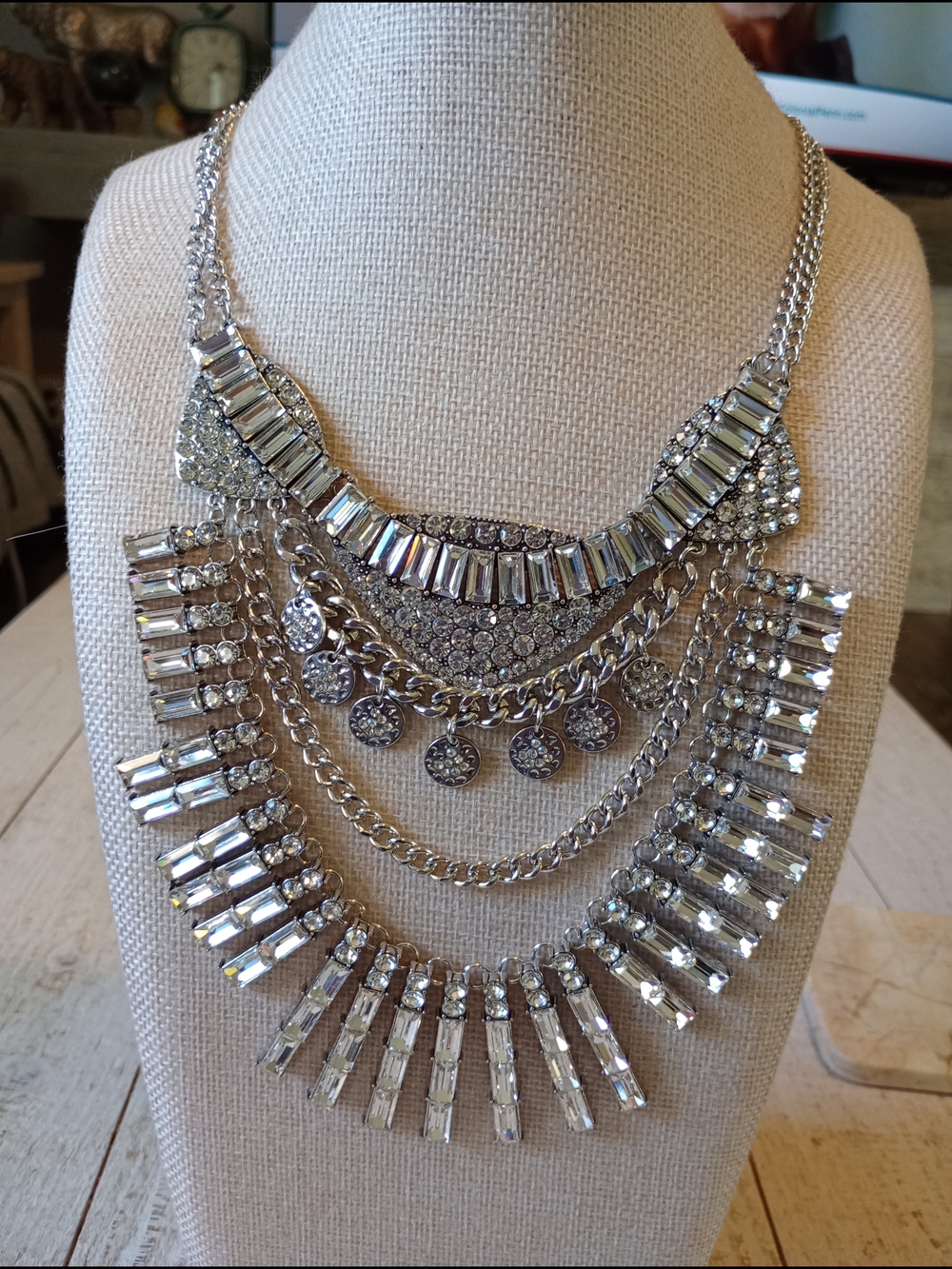 Vintage Zi-Silver Crystal Layered Necklace - Elegant Women’s Jewelry